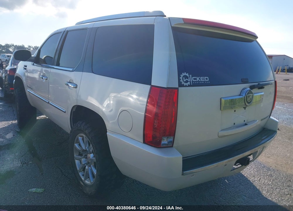 2008 CADILLAC ESCALADE STANDARD VIN: 1GYEC63878R223199