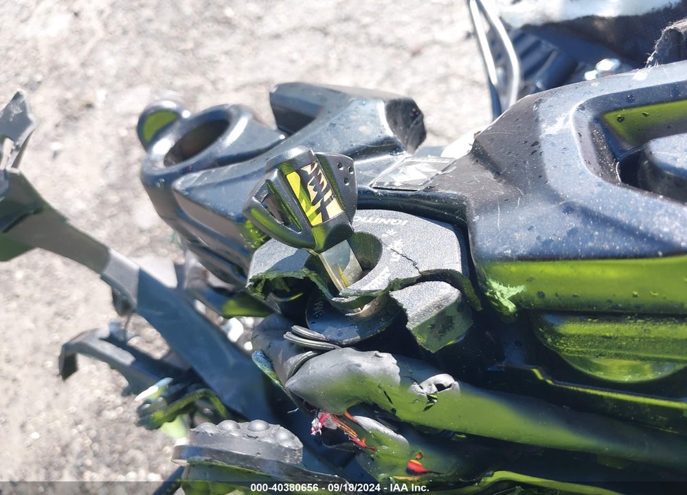 2024 SUZUKI GSX1300 RR VIN: JS1EJ11D6R7100225
