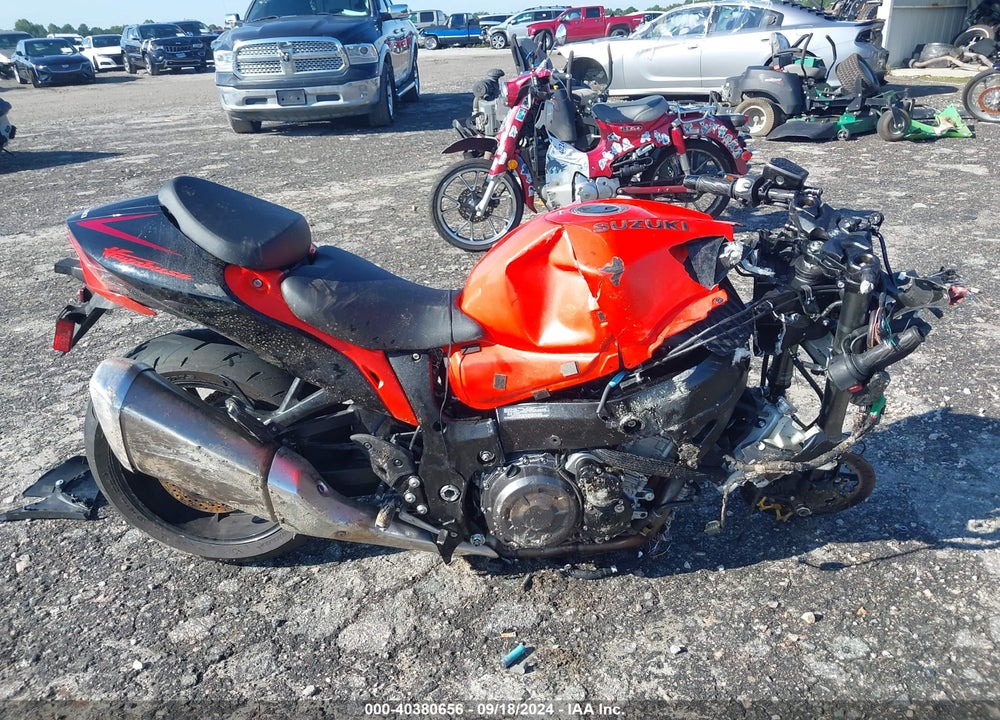 2024 SUZUKI GSX1300 RR VIN: JS1EJ11D6R7100225