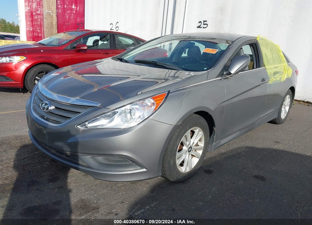 2014 HYUNDAI SONATA VIN: 5NPEB4AC7EH881564