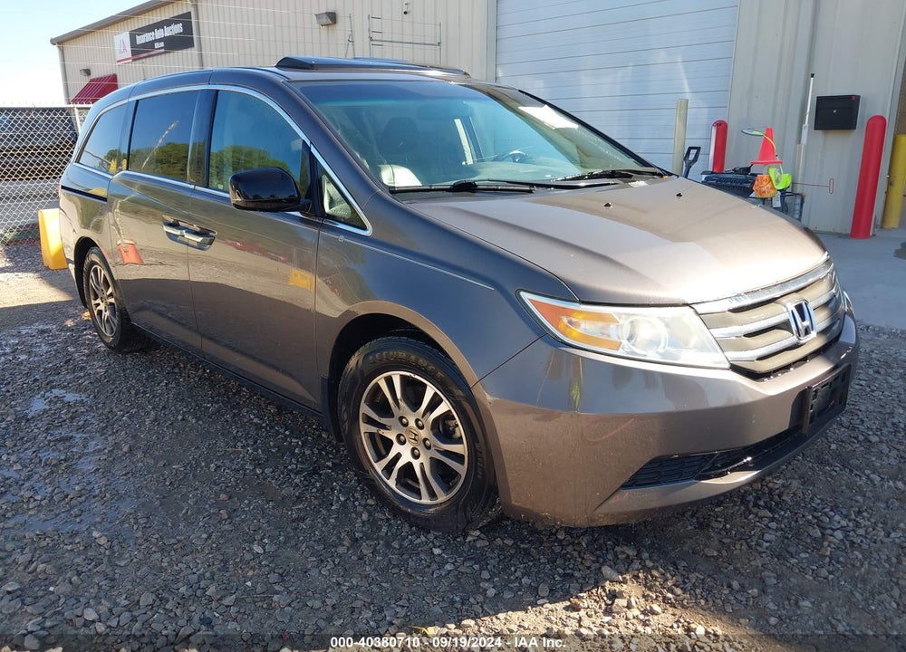 2011 HONDA ODYSSEY EX-L VIN: 5FNRL5H65BB026697