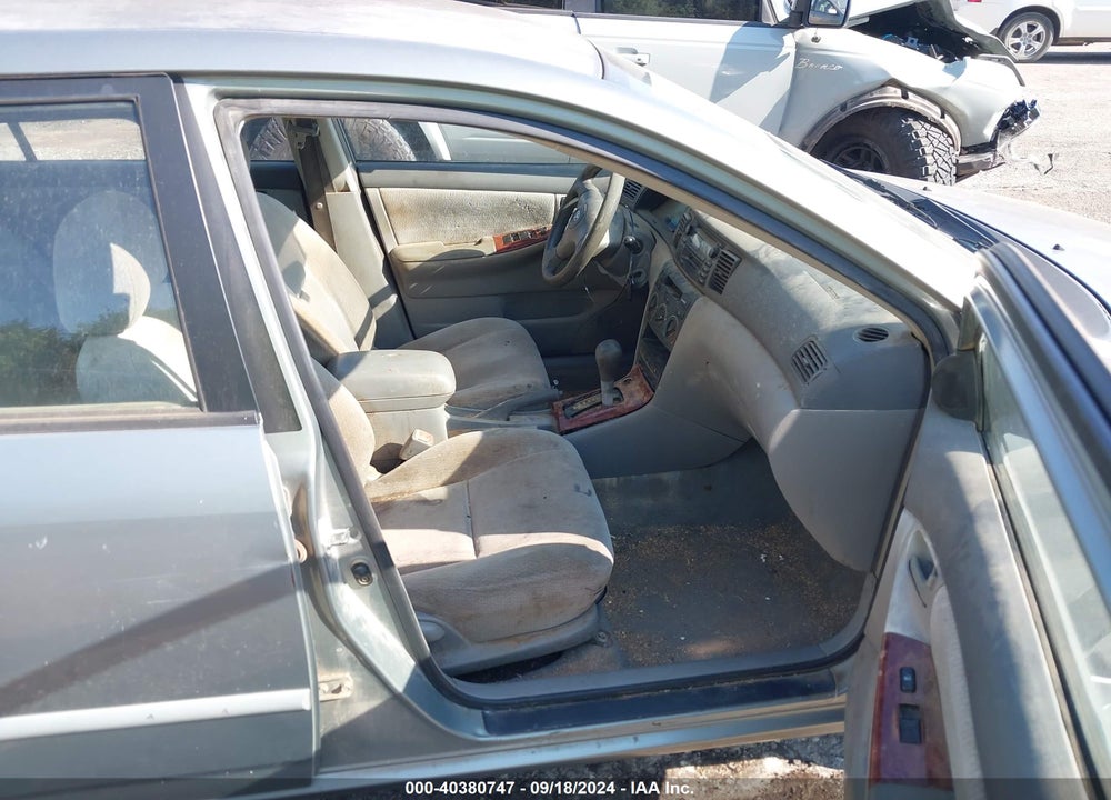 2004 TOYOTA COROLLA LE VIN: 2T1BR32E04C311710