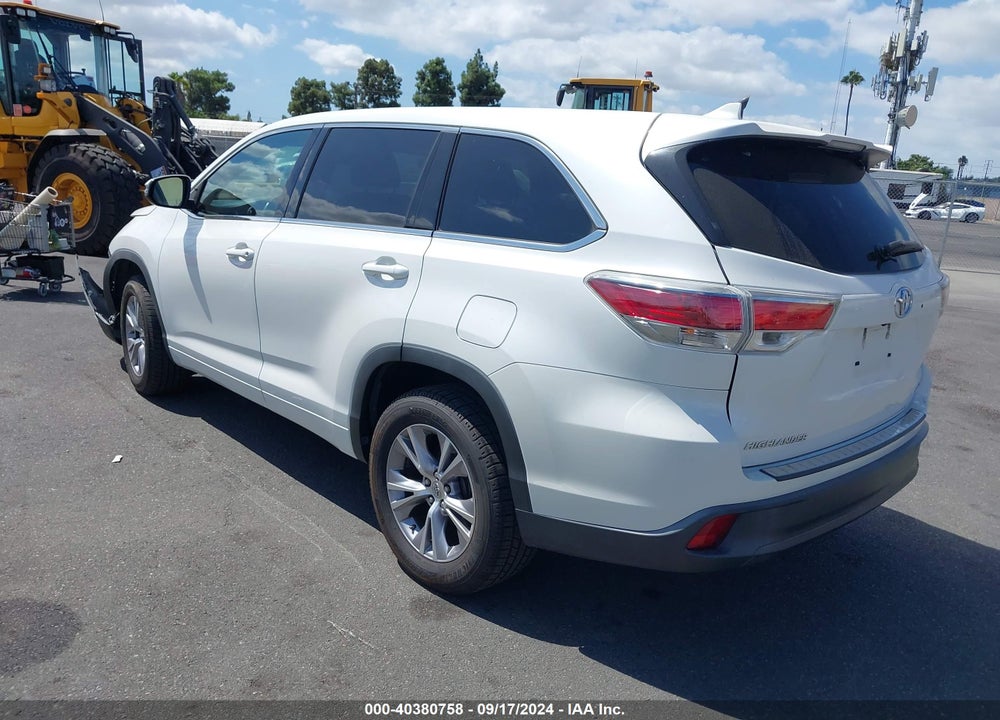 2015 TOYOTA HIGHLANDER LE PLUS V6 VIN: 5TDZKRFH9FS094713