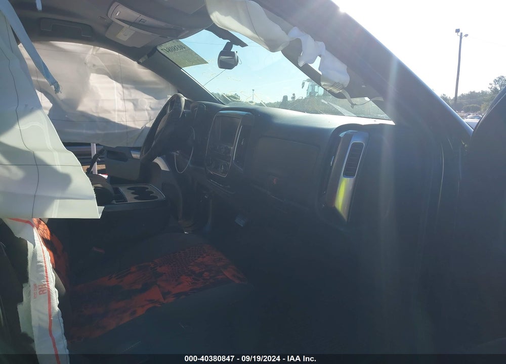 2017 CHEVROLET SILVERADO 1500 1LT VIN: 3GCUKREC8HG307331