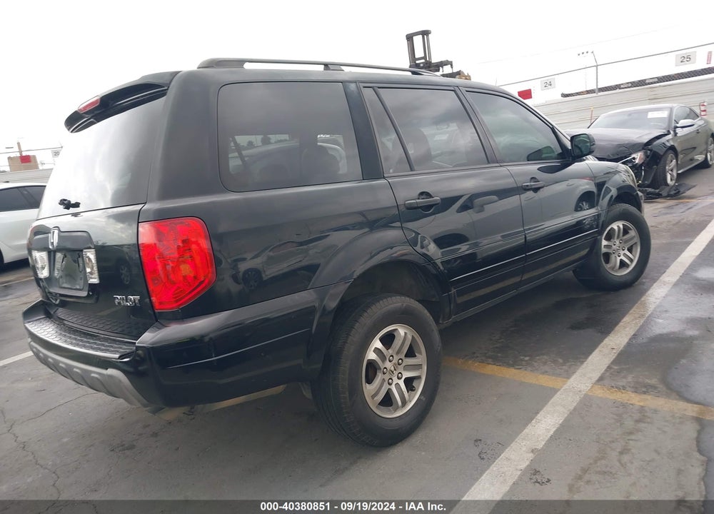 2004 HONDA PILOT EX-L VIN: 2HKYF186X4H511434