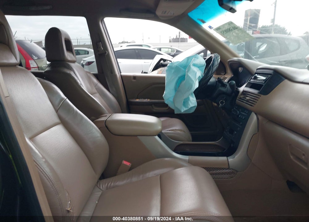 2004 HONDA PILOT EX-L VIN: 2HKYF186X4H511434