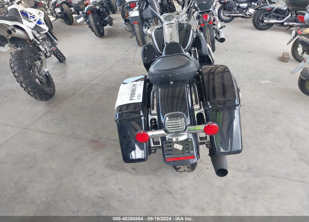 2020 HARLEY-DAVIDSON FLHR VIN: 1HD1FBC12LB653570