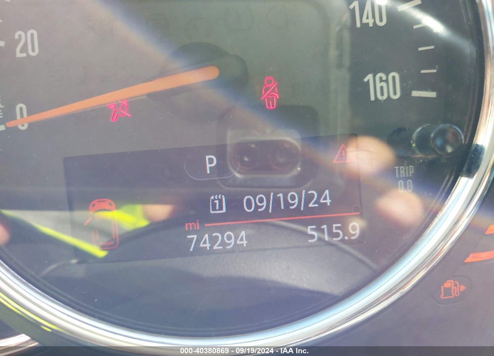 2017 MINI CLUBMAN COOPER S VIN: WMWLU5C59H2E82182