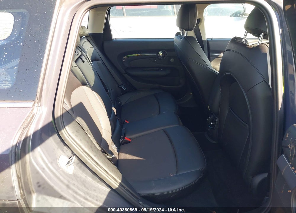2017 MINI CLUBMAN COOPER S VIN: WMWLU5C59H2E82182