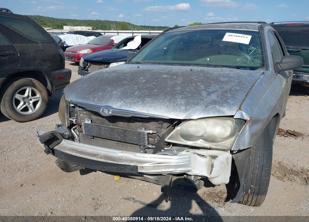 2005 CHRYSLER PACIFICA VIN: 2C8GM48L15R310839
