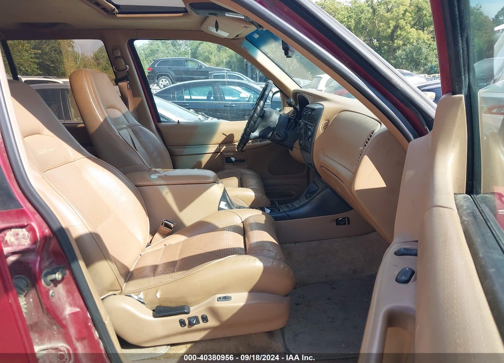 1996 FORD EXPLORER VIN: 1FMDU34X5TUC04803