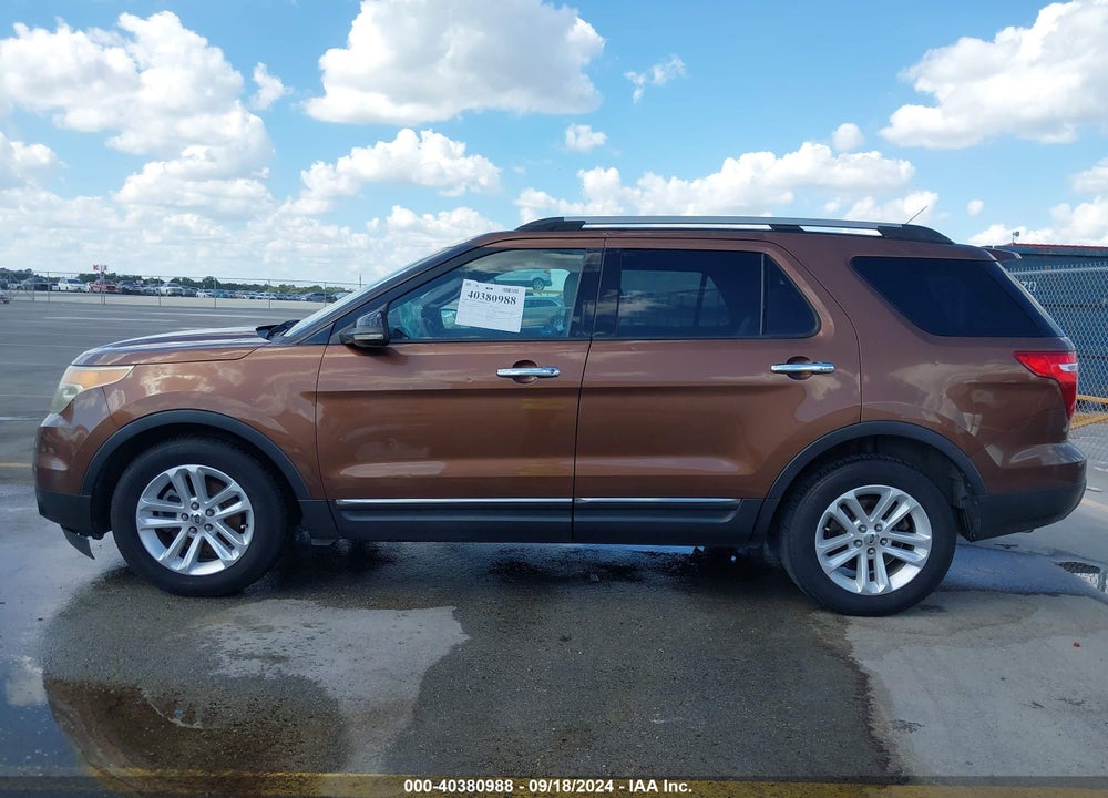 2011 FORD EXPLORER XLT VIN: 1FMHK7D86BGA10947