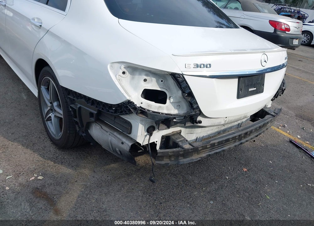 2017 MERCEDES-BENZ E 300 VIN: WDDZF4JB2HA175195