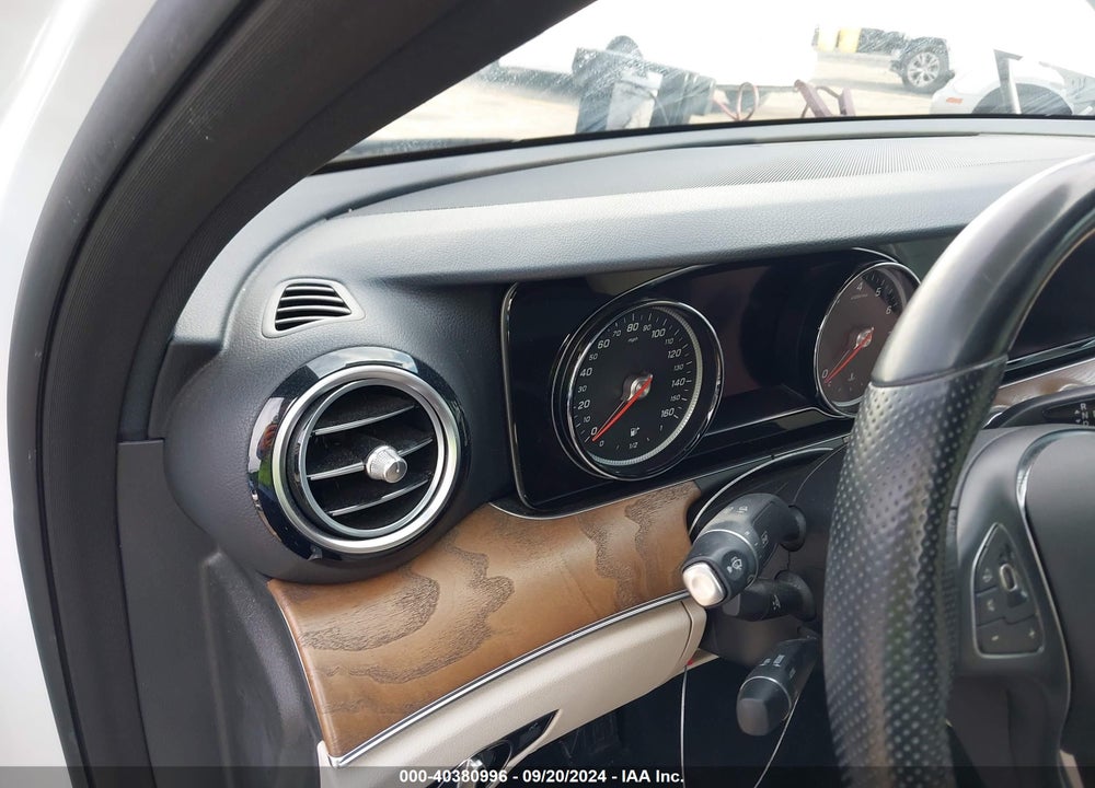 2017 MERCEDES-BENZ E 300 VIN: WDDZF4JB2HA175195