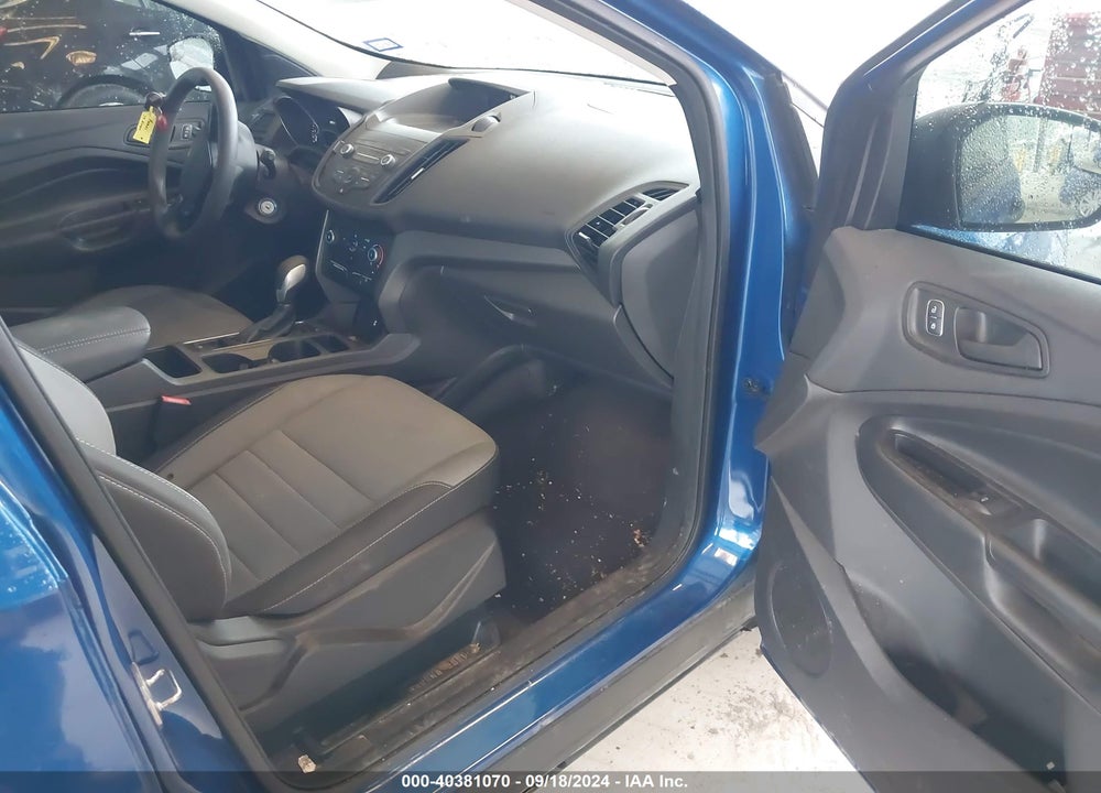2019 FORD ESCAPE S VIN: 1FMCU0F70KUA70823