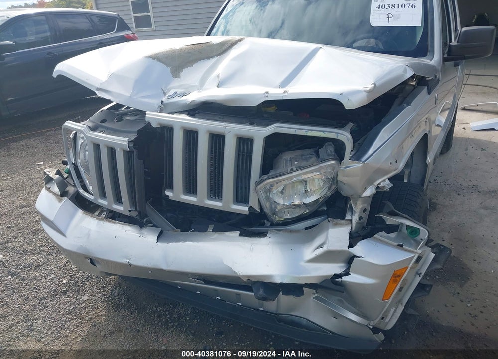 2011 JEEP LIBERTY SPORT VIN: 1J4PN2GK2BW530306