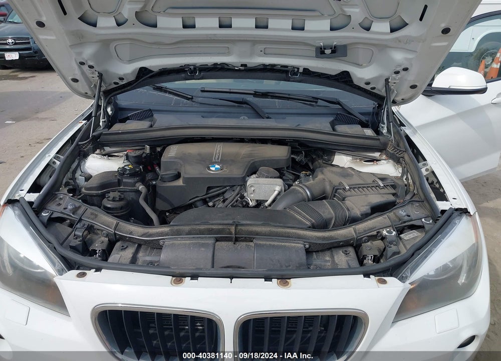 2014 BMW X1 XDRIVE28I VIN: WBAVL1C55EVY17661