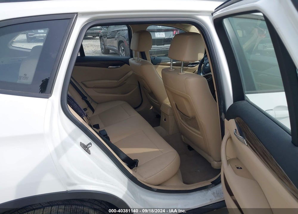 2014 BMW X1 XDRIVE28I VIN: WBAVL1C55EVY17661