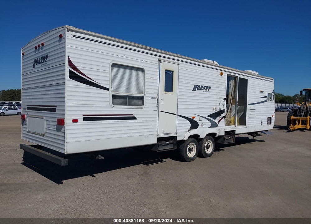2005 KEYSTONE HORNET  TRAVEL TRAILER VIN: 4YDT33F285E315098