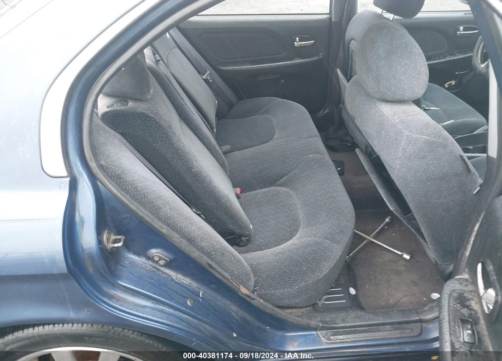 2002 HYUNDAI SONATA VIN: KMHWF25S72A665971