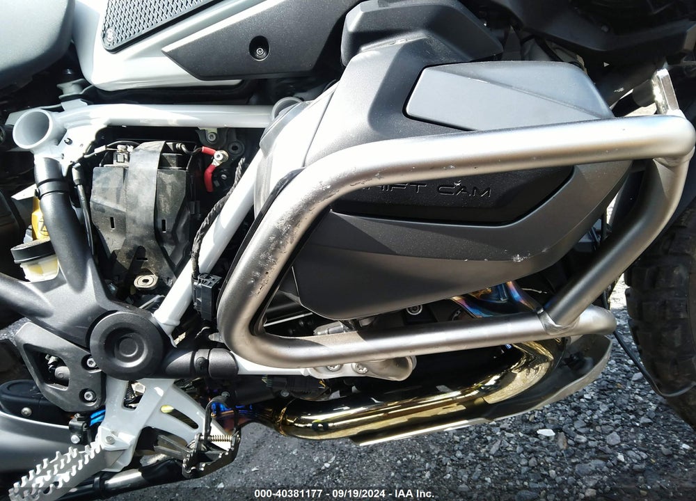 2021 BMW R 1250 GS ADVENTURE VIN: WB10M1301M6E61331