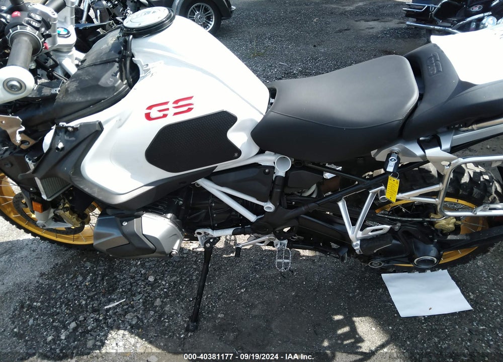 2021 BMW R 1250 GS ADVENTURE VIN: WB10M1301M6E61331