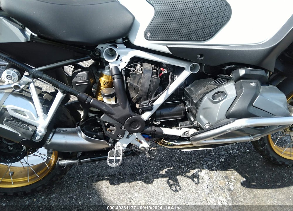 2021 BMW R 1250 GS ADVENTURE VIN: WB10M1301M6E61331