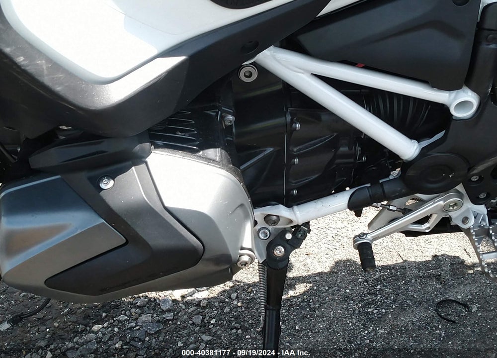 2021 BMW R 1250 GS ADVENTURE VIN: WB10M1301M6E61331
