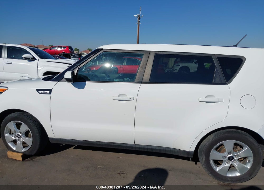 2018 KIA SOUL VIN: KNDJN2A28J7542084