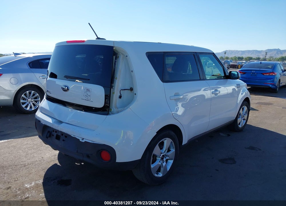 2018 KIA SOUL VIN: KNDJN2A28J7542084