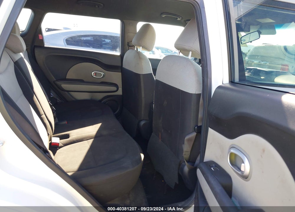 2018 KIA SOUL VIN: KNDJN2A28J7542084