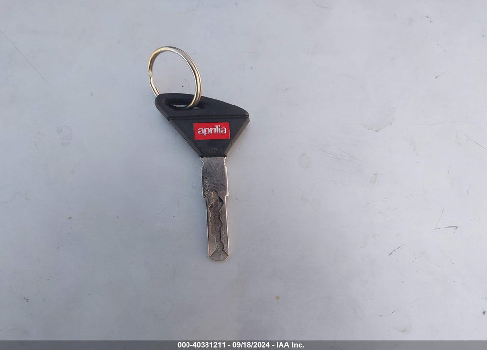 2019 APRILIA TUONO V4 1100 RR VIN: ZD4KGU005KS001152