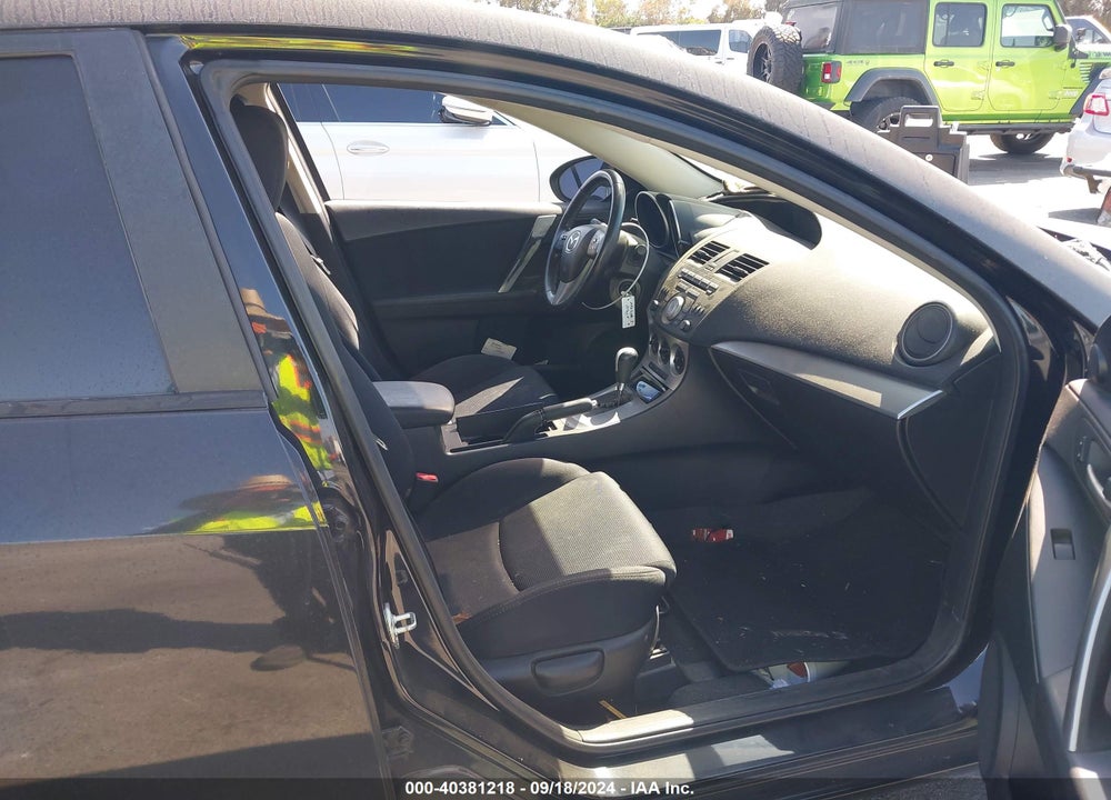 2010 MAZDA 3 S SPORT VIN: JM1BL1S69A1253529