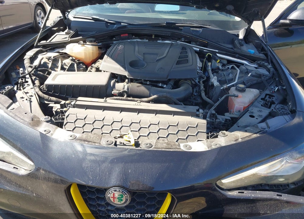 2018 ALFA ROMEO GIULIA TI SPORT RWD VIN: ZARFAECN3J7582511
