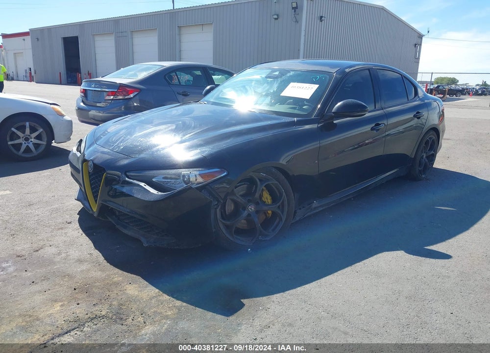 2018 ALFA ROMEO GIULIA TI SPORT RWD VIN: ZARFAECN3J7582511