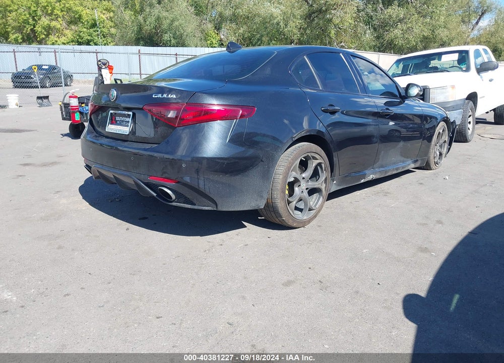2018 ALFA ROMEO GIULIA TI SPORT RWD VIN: ZARFAECN3J7582511