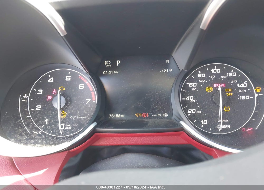 2018 ALFA ROMEO GIULIA TI SPORT RWD VIN: ZARFAECN3J7582511