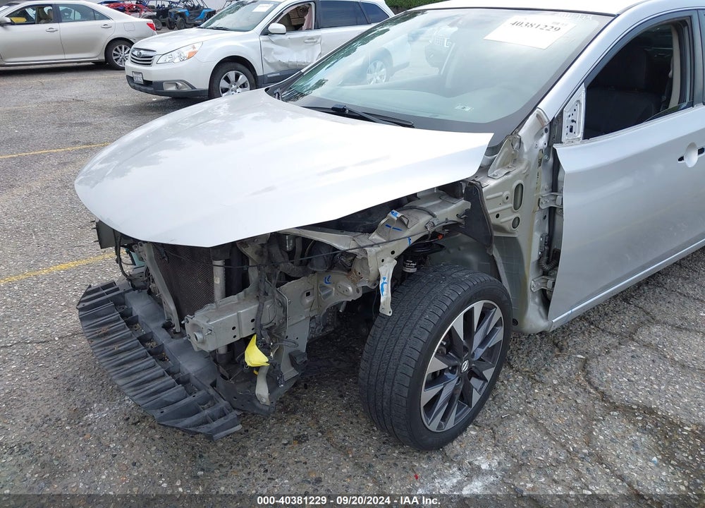 2016 NISSAN SENTRA SR VIN: 3N1AB7AP3GY214535