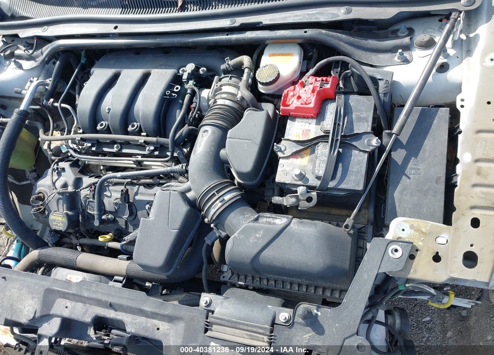 2013 FORD TAURUS SEL VIN: 1FAHP2E84DG137941