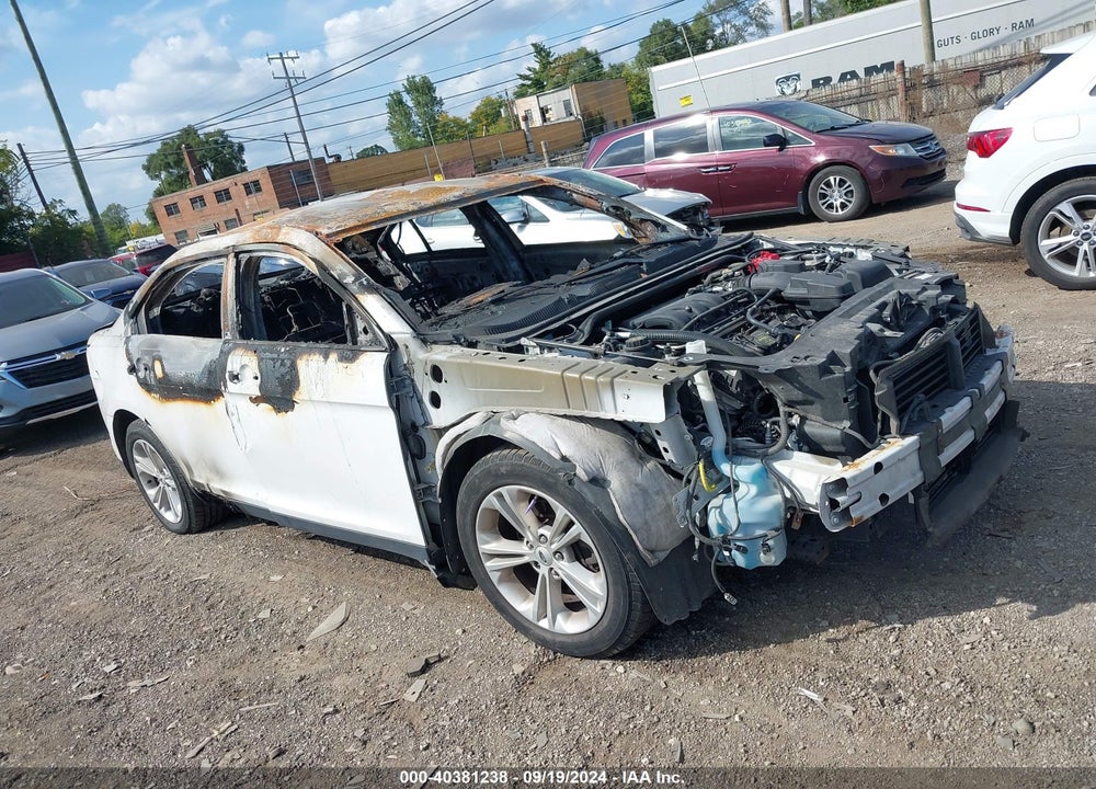 2013 FORD TAURUS SEL VIN: 1FAHP2E84DG137941
