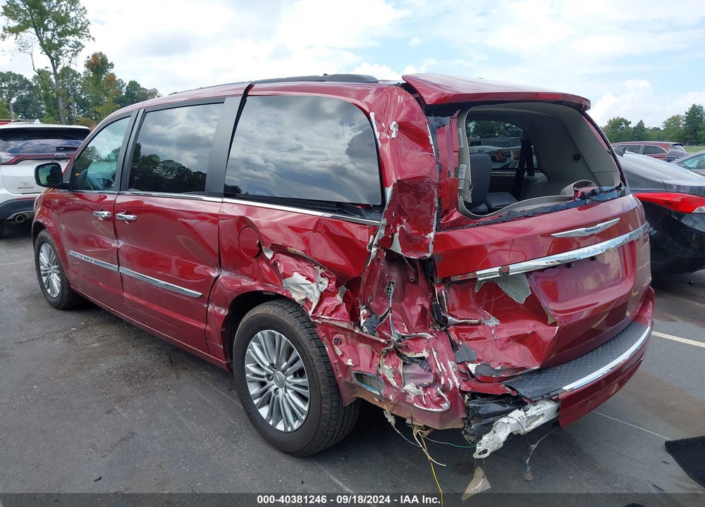 2016 CHRYSLER TOWN & COUNTRY TOURING-L ANNIVERSARY EDITION VIN: 2C4RC1CG2GR120329