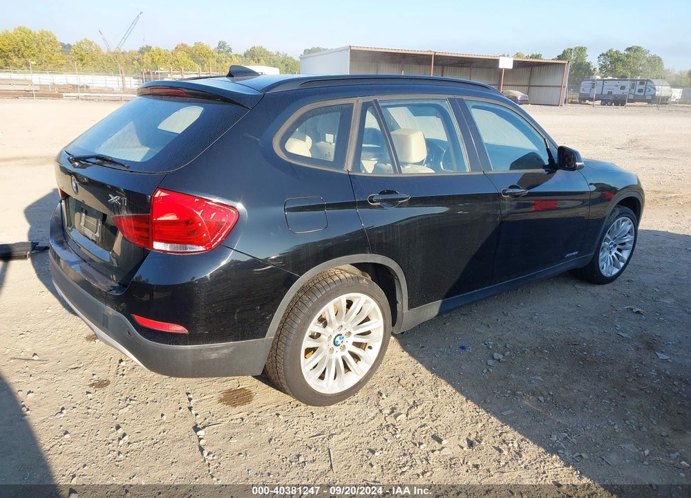 2013 BMW X1 XDRIVE28I VIN: WBAVL1C51DVR86526