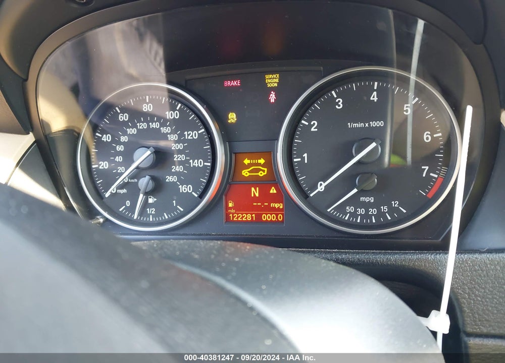 2013 BMW X1 XDRIVE28I VIN: WBAVL1C51DVR86526