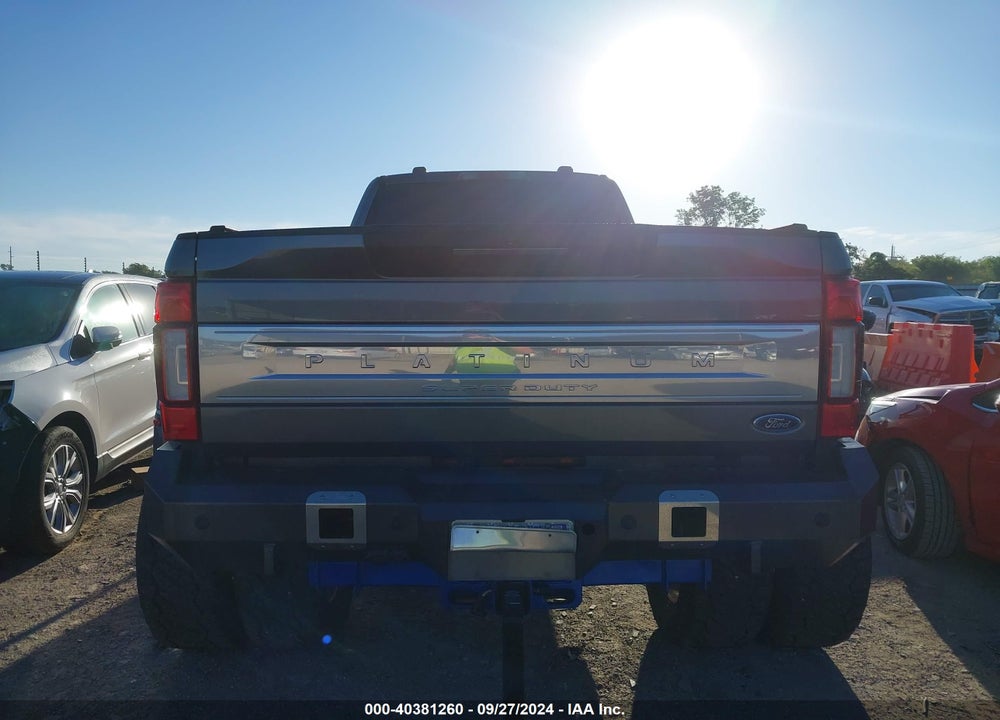 2022 FORD F-450 PLATINUM VIN: 1FT8W4DT0NED81629