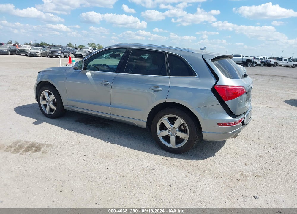 2010 AUDI Q5 3.2 PREMIUM VIN: WA1VKAFP9AA076476