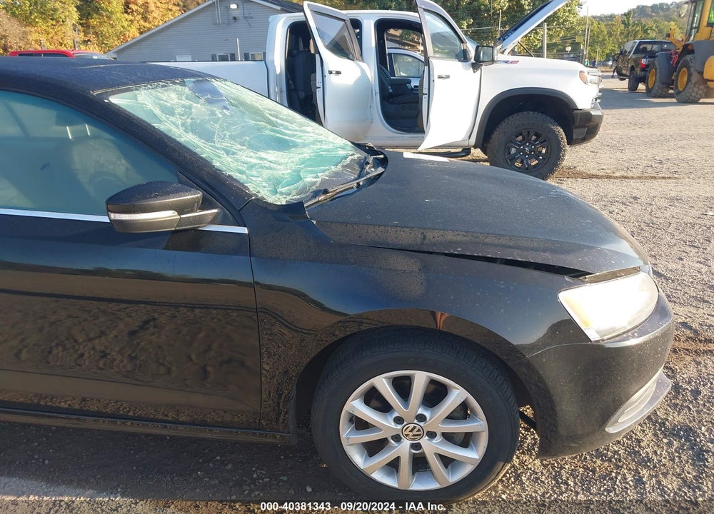 2014 VOLKSWAGEN JETTA 1.8T SE VIN: 3VWD17AJ1EM382782