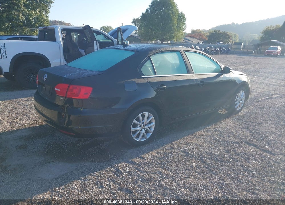 2014 VOLKSWAGEN JETTA 1.8T SE VIN: 3VWD17AJ1EM382782