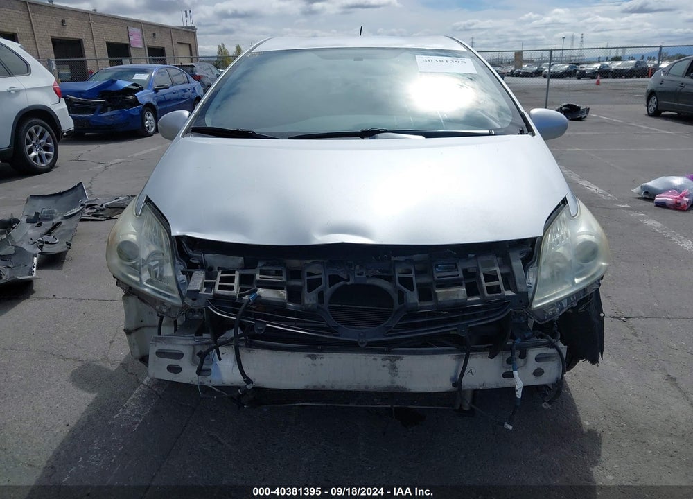 2011 TOYOTA PRIUS TWO VIN: JTDKN3DU6B1404538