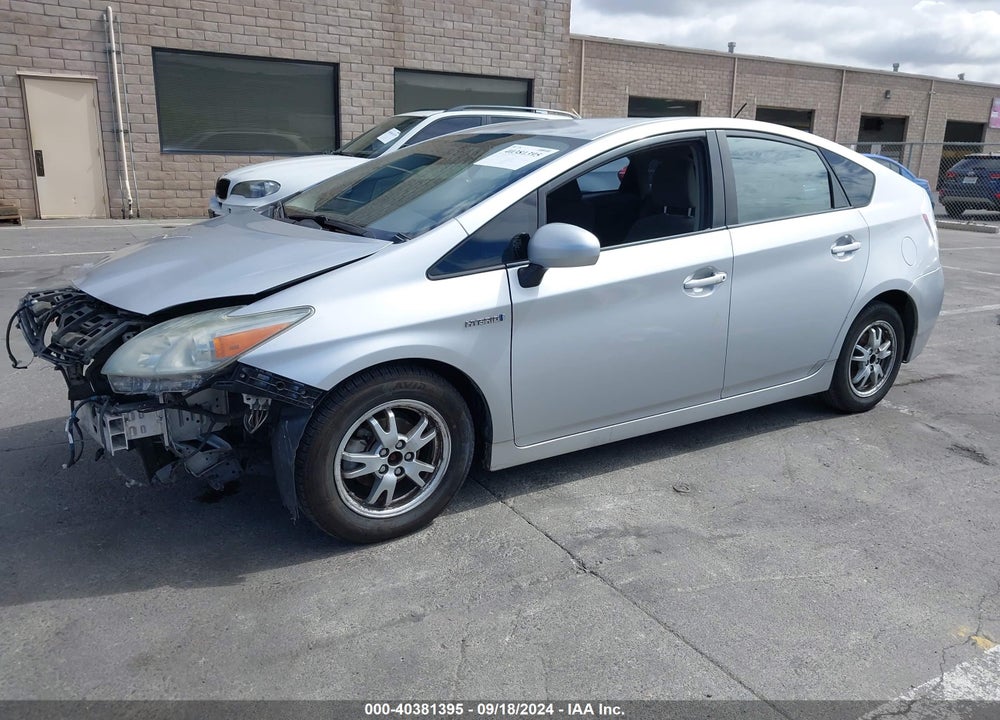 2011 TOYOTA PRIUS TWO VIN: JTDKN3DU6B1404538