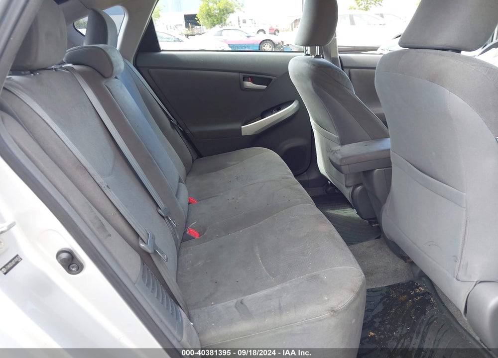 2011 TOYOTA PRIUS TWO VIN: JTDKN3DU6B1404538